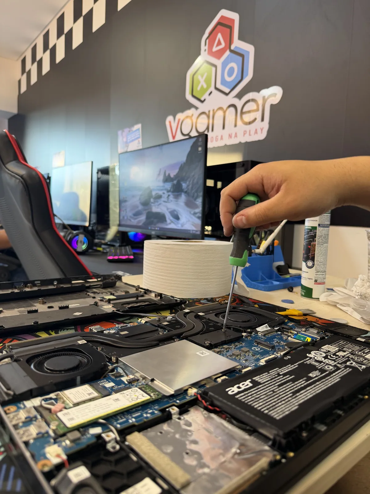 Bancada de assistência VGamer Sorocaba - manutenção e limpeza de eletrônicos