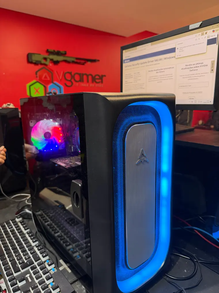 PC gamer montado e testado na bancada da VGamer